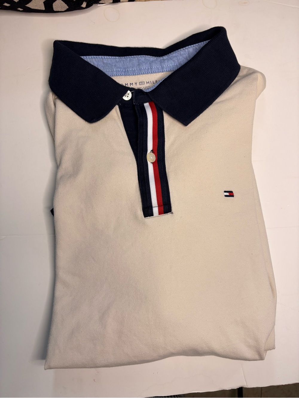 Tommy Hilfiger Cream Polo with Navy Collar and Signature Stripe